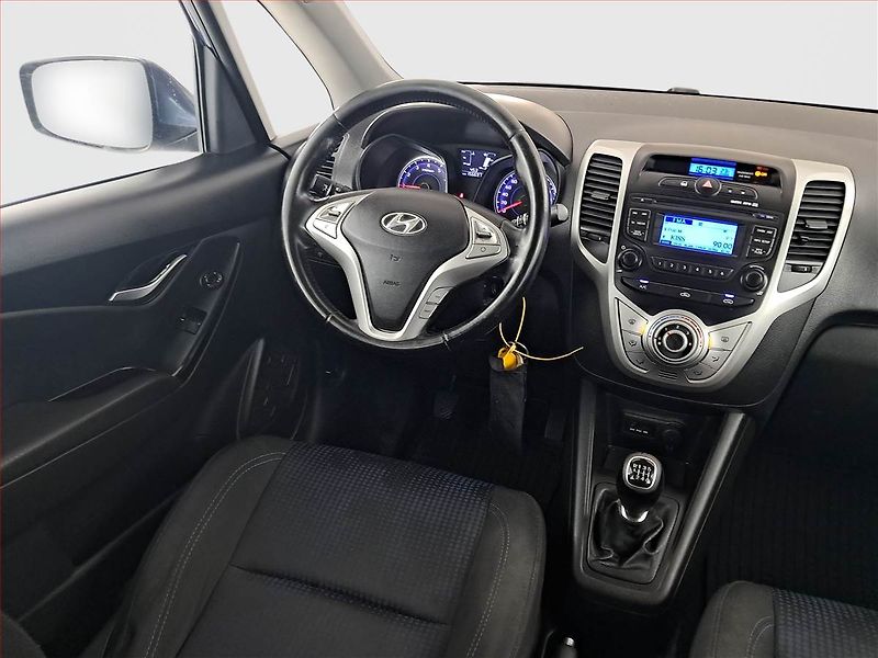 Hyundai ix20 (2013) 1.6 CVVT - fotka 7 z 16