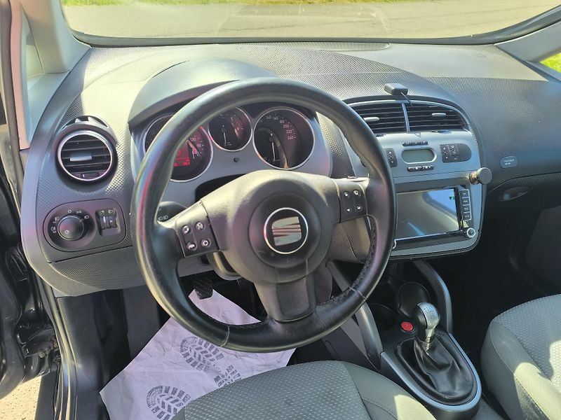 Seat Toledo (2005) 1.9 TDi - fotka 16 z 28