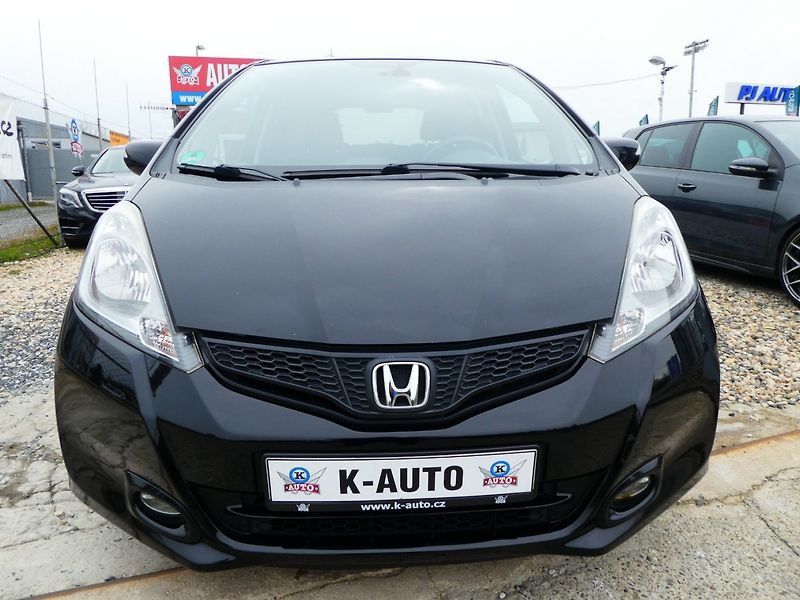 Honda Jazz (2012) 1.4i 73kW REZERVOVANO - fotka 2 z 32