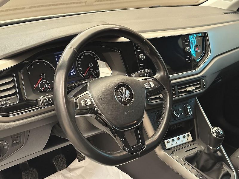 Volkswagen Polo (2022) 1.0i Comfort AUTOŠKOLA Přestav - fotka 7 z 24