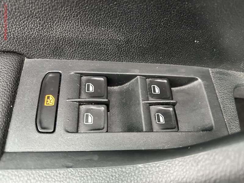 Škoda Octavia (2014) 1.6 TDi, ČR, servis.kniha - fotka 11 z 18