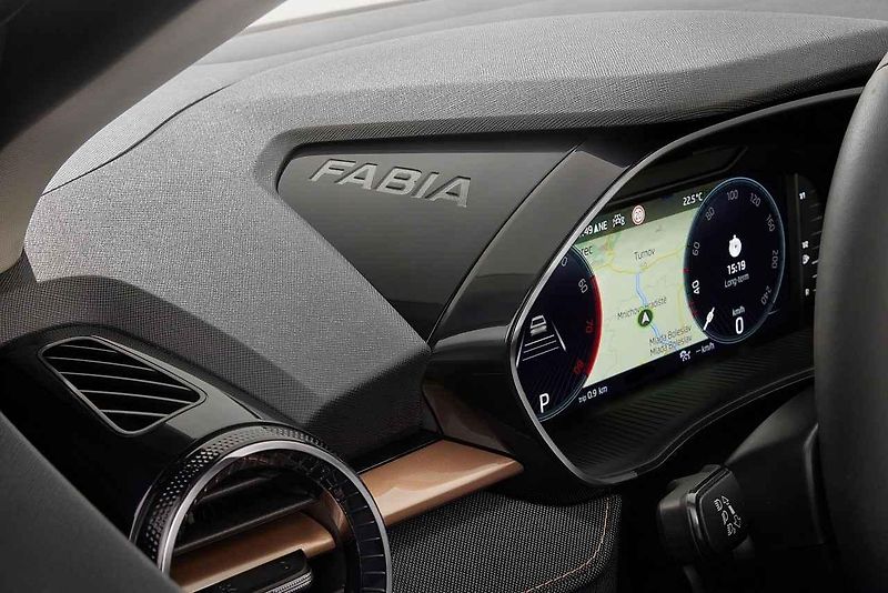 Nová Škoda Fabia na délku měří 411 centimetrů
