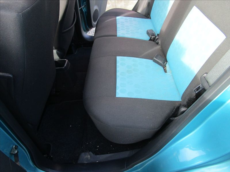 Suzuki Splash 1.2i Comfort, Klima - fotka 25 z 36