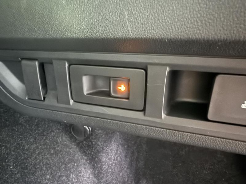 Škoda Octavia 2.0 TDI 110kW DSG Style Combi - fotka 13 z 14