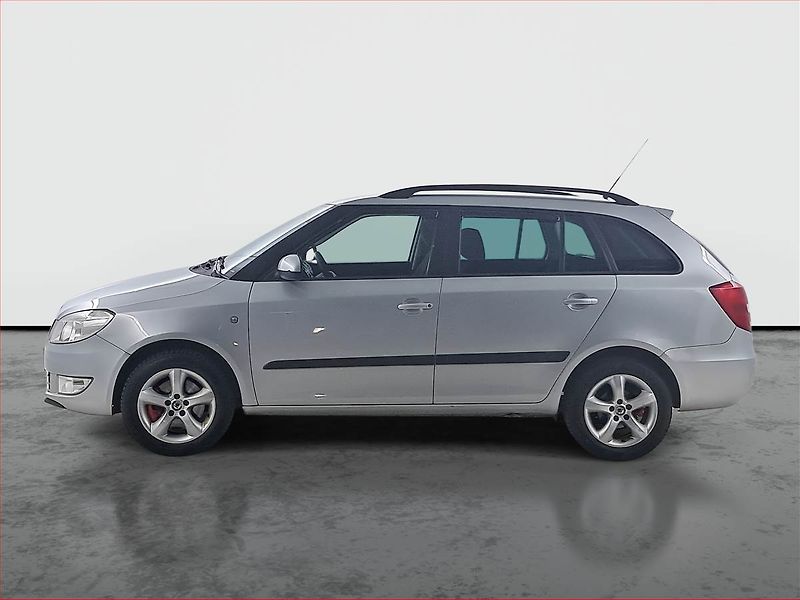 Škoda Fabia (2010) Ambiente 1.2 TSI, Eko.zaplacen - fotka 3 z 20