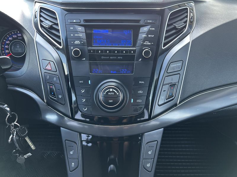 Hyundai i40 1.7CRDi KAMERA KLIMA PŮVOD ČR - fotka 22 z 41