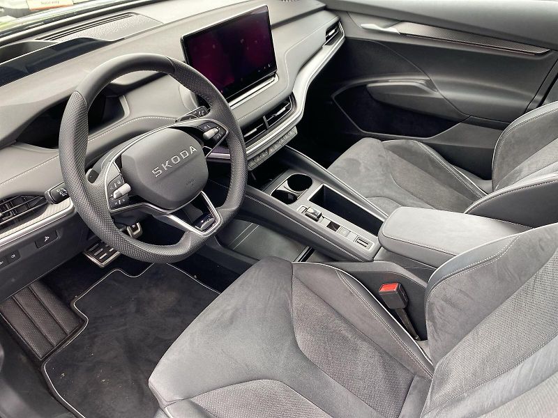 Škoda Enyaq Coupé (2025) 85x SportLine - fotka 8 z 41