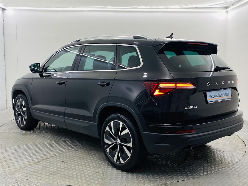 Škoda Karoq 2,0 TDI 110kW DSG 4x4 Style Pl - fotka 24 z 30