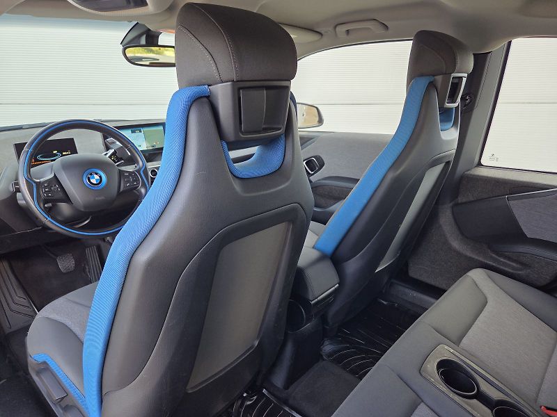 BMW i3 (2016) - fotka 12 z 13