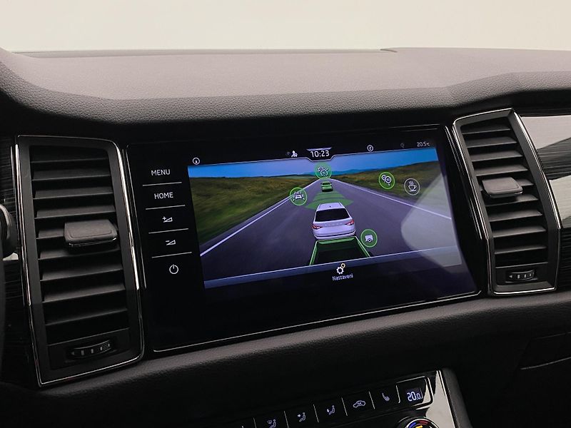 Škoda Kodiaq 2.0TDI 140kW STYLE 4x4 DSG CZ - fotka 46 z 52