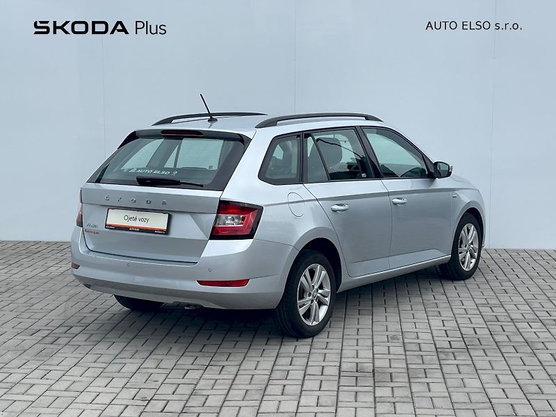 Škoda Fabia (2020) Combi 1,0 TSI / 81 kW Drive 12 - fotka 2 z 30
