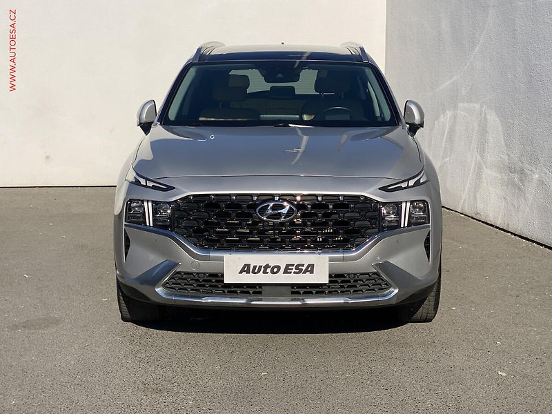 Hyundai Santa Fe (2021) 2.2 CRDi 4x4, ČR, Premium - fotka 2 z 24