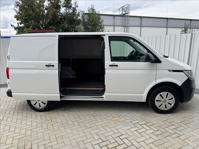 Volkswagen Transporter 2,0 TDI L1H1 DPH 1.maj původČR - fotka 16 z 50