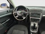 Škoda Octavia (2011) 2.0 TDI, Serv.kniha, Xenony - náhled 7