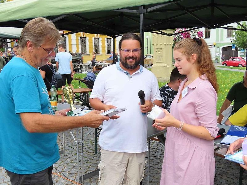 Orientační závod Selské baroko startoval již potřinácté v sobotu 17. srpna dopoledne z náměstí TGM ve Veselí nad Lužnicí.