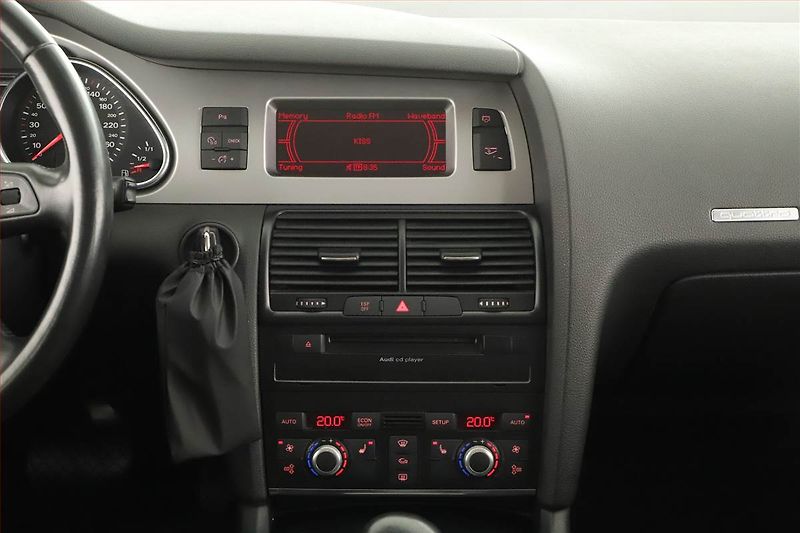Audi Q7 (2007) 3.0 TDI , 4X4, Automat - fotka 9 z 20