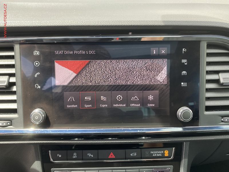 Cupra Ateca (2019) 2.0TSi 4x4, DSG, LED, kamera - fotka 20 z 20