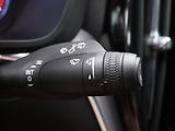 Volvo XC60 2.0 B4 145kW R-Design CZ Aut. - náhled 21