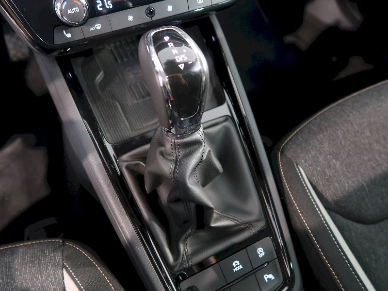 Škoda Scala (2025) TOP SELECTION 1.5TSI 110KW DSG - fotka 33 z 39
