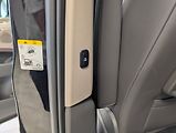 Volkswagen Multivan 1.5 TSI LONG 4 MOTION STYLE 18 - náhled 30