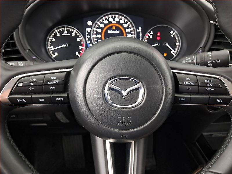 Mazda CX-30 (2024) e-Skyactiv 2.5 - fotka 17 z 21