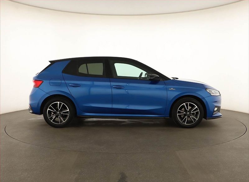 Škoda Fabia (2025) 1.0 TSI, MONTE CARLO, KEYLESS - fotka 6 z 20