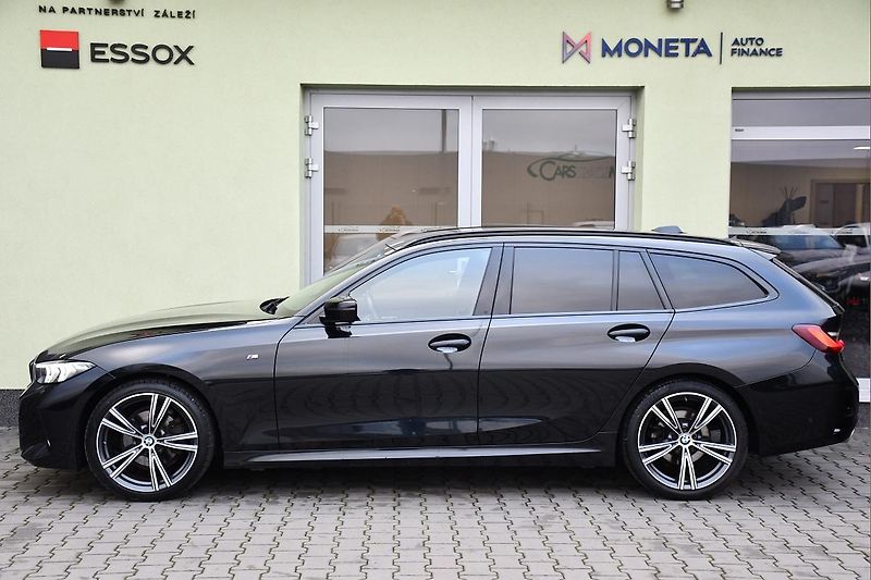 BMW Řada 3 320d xDrive M-SPORT   - fotka 7 z 64