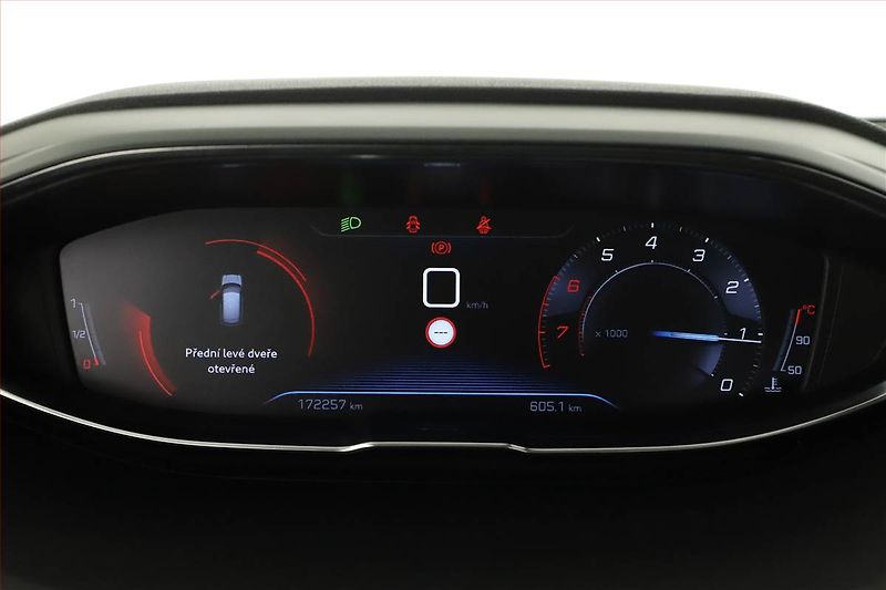 Peugeot 3008 (2019) 1.2 PureTech, Serv.kniha, Navi - fotka 8 z 13