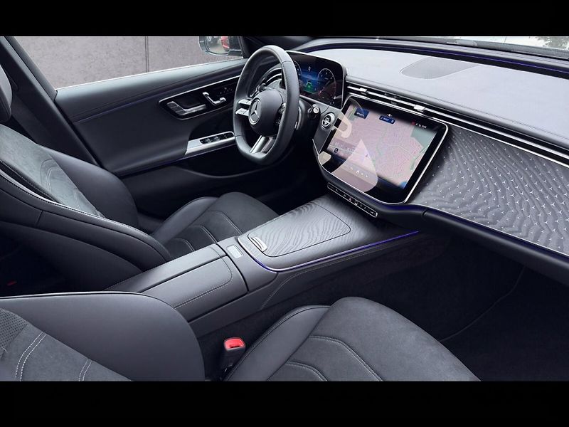 Mercedes-Benz Třídy E 220d AMG 360 Distronic DIGI.Li - fotka 8 z 12