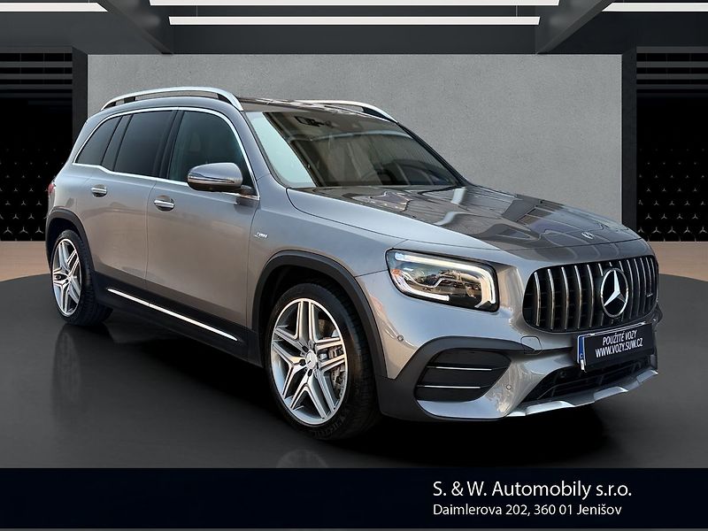 Mercedes-Benz GLB 35 AMG 4MATIC - fotka 3 z 40