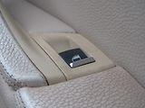 BMW Řada 5 (2010) 3.0i mat – NAVI - náhled 34