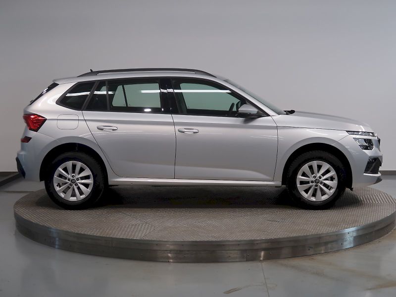Škoda Kamiq (2025) SELECTION 1.0TSI 85KW - fotka 8 z 38