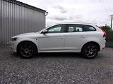 Volvo XC60 (2016) 2.0 D4 140kW OCEAN RACE KRÁSNÉ - náhled 8
