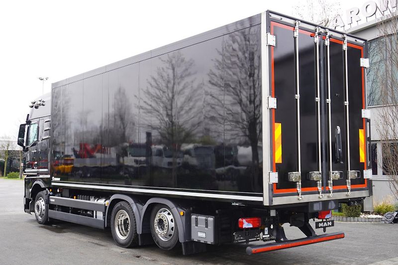MAN TGX (2024) 28.480 6x2/ 2024/ Krone 18EPAL - fotka 5 z 24