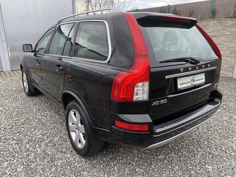 Volvo XC90 2.5TDi D5 200PS 7M 196000KM 1A - fotka 13 z 161