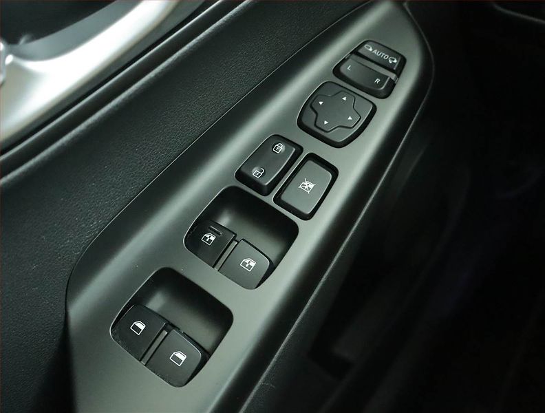 Hyundai Kona (2022) Prime Electric 64 kWh - fotka 17 z 20