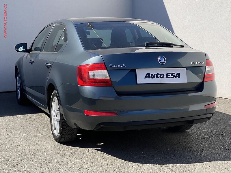 Škoda Octavia (2016) 1.6 TDi, ČR, Style, výhřev - fotka 6 z 15