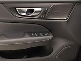 Volvo V60 (2026) B4 AUT DARK PLUS - náhled 26