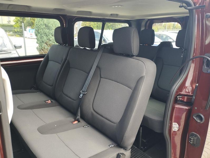 Renault Trafic (2026) L2 Equilibre Blue dCi 150 - fotka 5 z 6