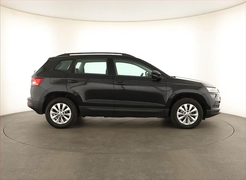 Škoda Karoq (2019) 1.5 TSI, Automat, Navi - fotka 6 z 14