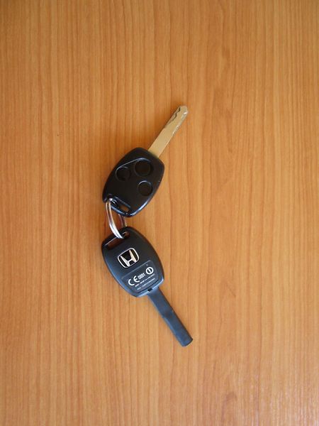 Honda CR-V 2,2D-103KW-4x4-BEZ DPF - fotka 17 z 17