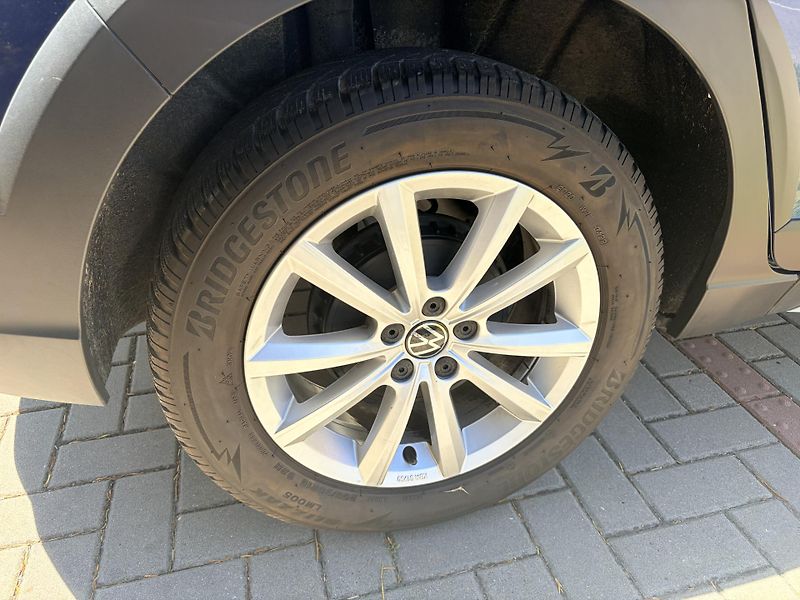 Volkswagen Taigo 1.0TSI LIFE VIRTUAL LED - fotka 8 z 45