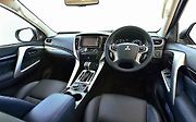 Mitsubishi Pajero Sport.