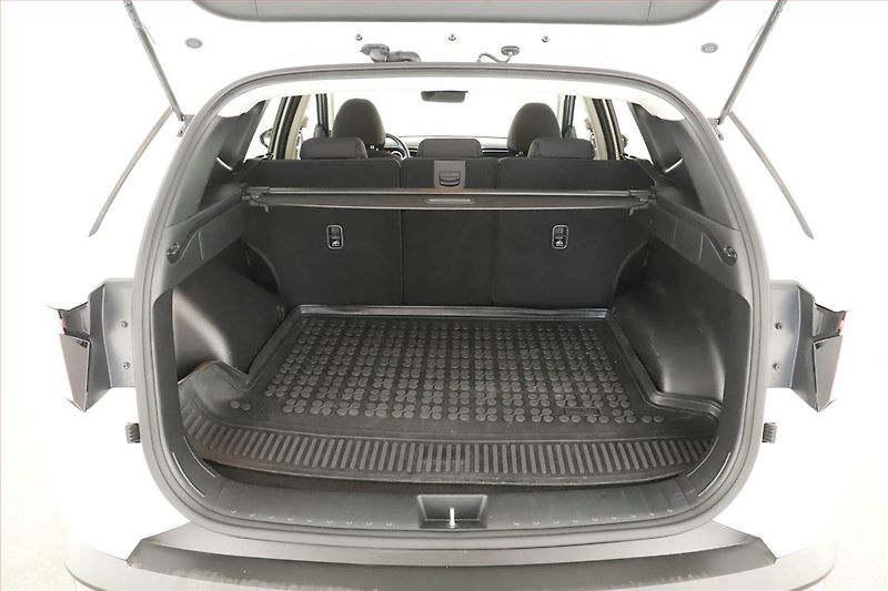 Hyundai Tucson (2023) Smart 1.6 T-GDI 48V MHEV - fotka 13 z 13