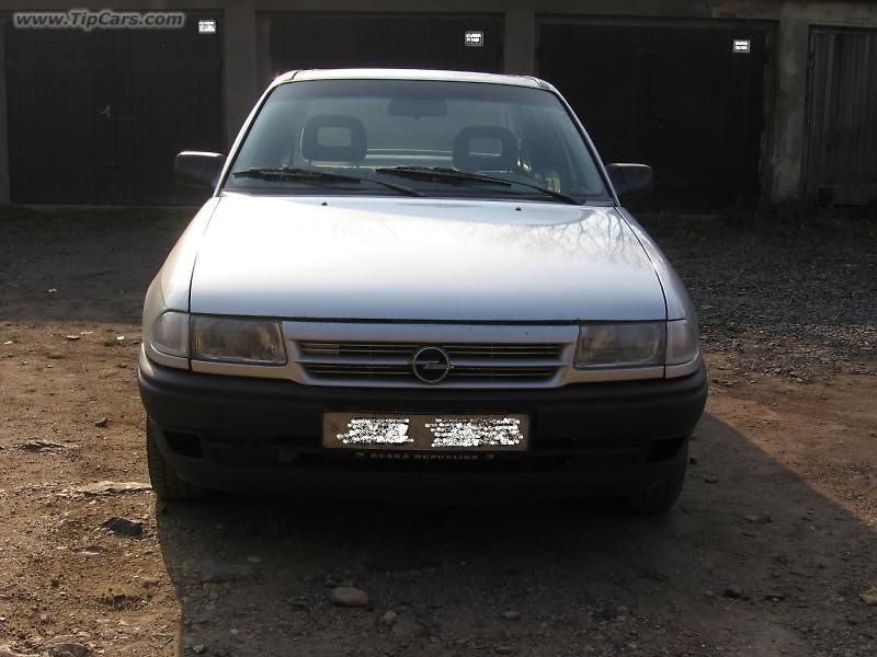 ZKUŠENOSTI UŽIVATELE: Opel Astra F