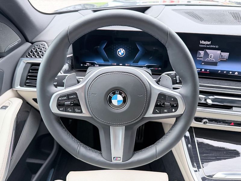 BMW X5 30xD Vzduch Nezávislé Tažné - fotka 28 z 35