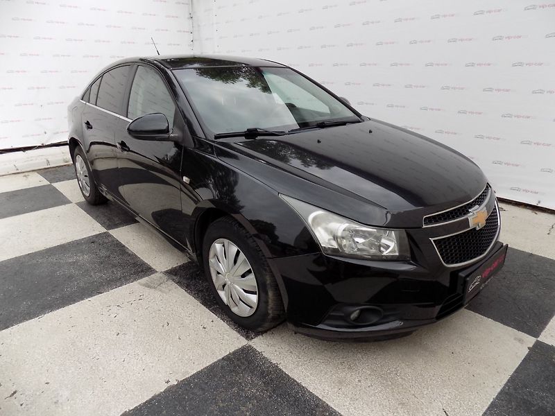 Chevrolet Cruze (2011) 2.0 VCDi/Klima/Kůže/NAVI/ - fotka 5 z 32