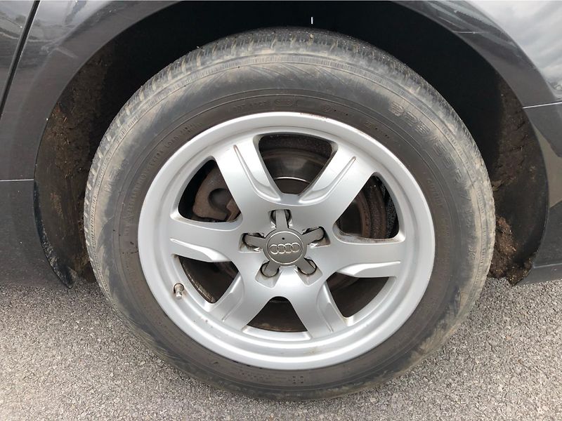 Audi A6 3.0 TDI Tiptronic - fotka 14 z 27