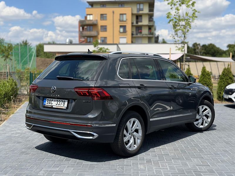 Volkswagen Tiguan (2022) 2.0 tsi 140 kw/4x4/záruka/DPH - fotka 3 z 21
