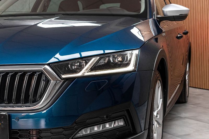 Škoda Octavia SCOUT TDI 147kW 4x4*TAŽNÉ*ČR1 - fotka 35 z 43